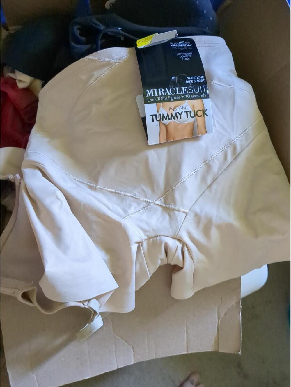 Miraclesuit Women's Tummy Tuck Extra Firm Control Bike Shorts Beige SZ M NWT